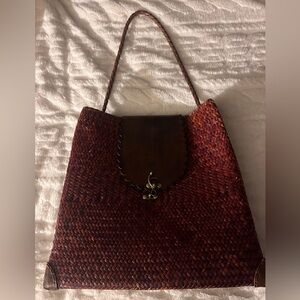 Vintage wicker bag